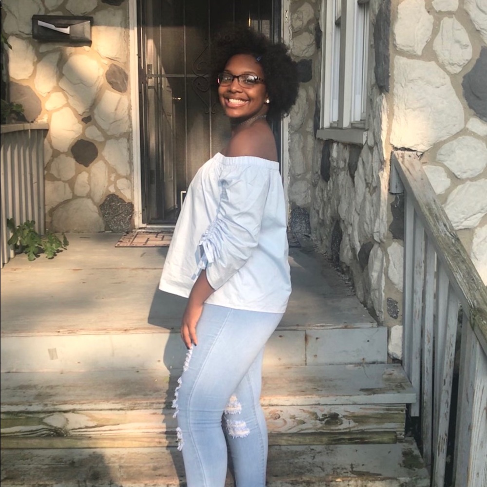 Meet your Posher, Zuriyah